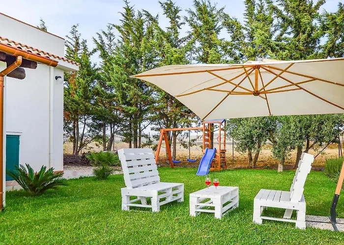 Casa Anna Maria Дом отдыха Менфи